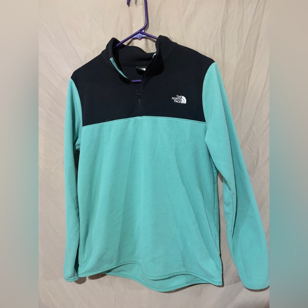 North face long sleeve
